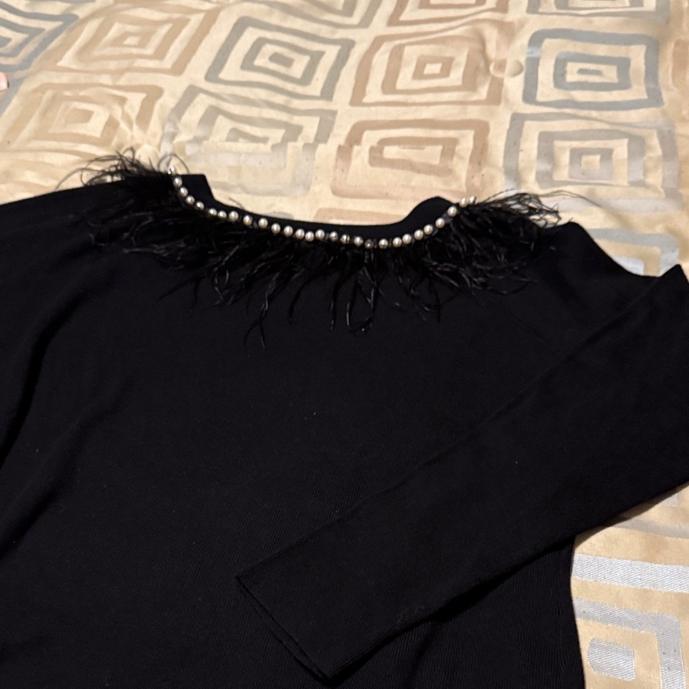 Sioni Black Top with Pearl Accents